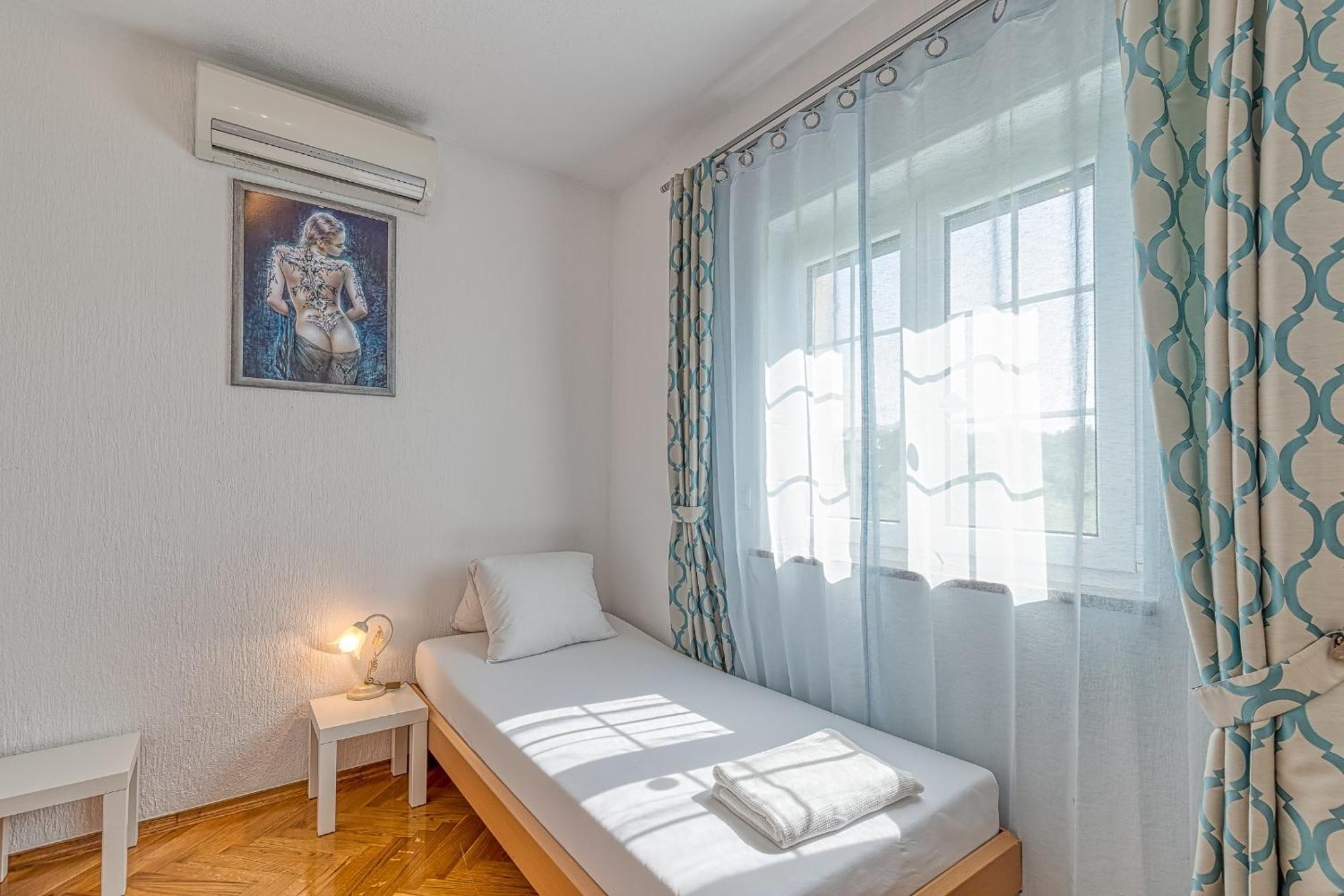 Apartments Covic Antonci  Habitación foto